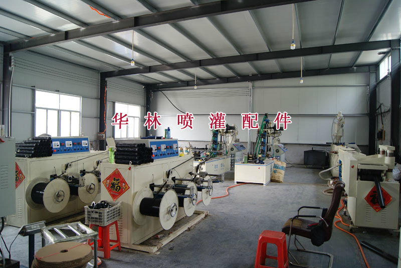 內(nèi)鑲抗堵雙孔結(jié)構(gòu)